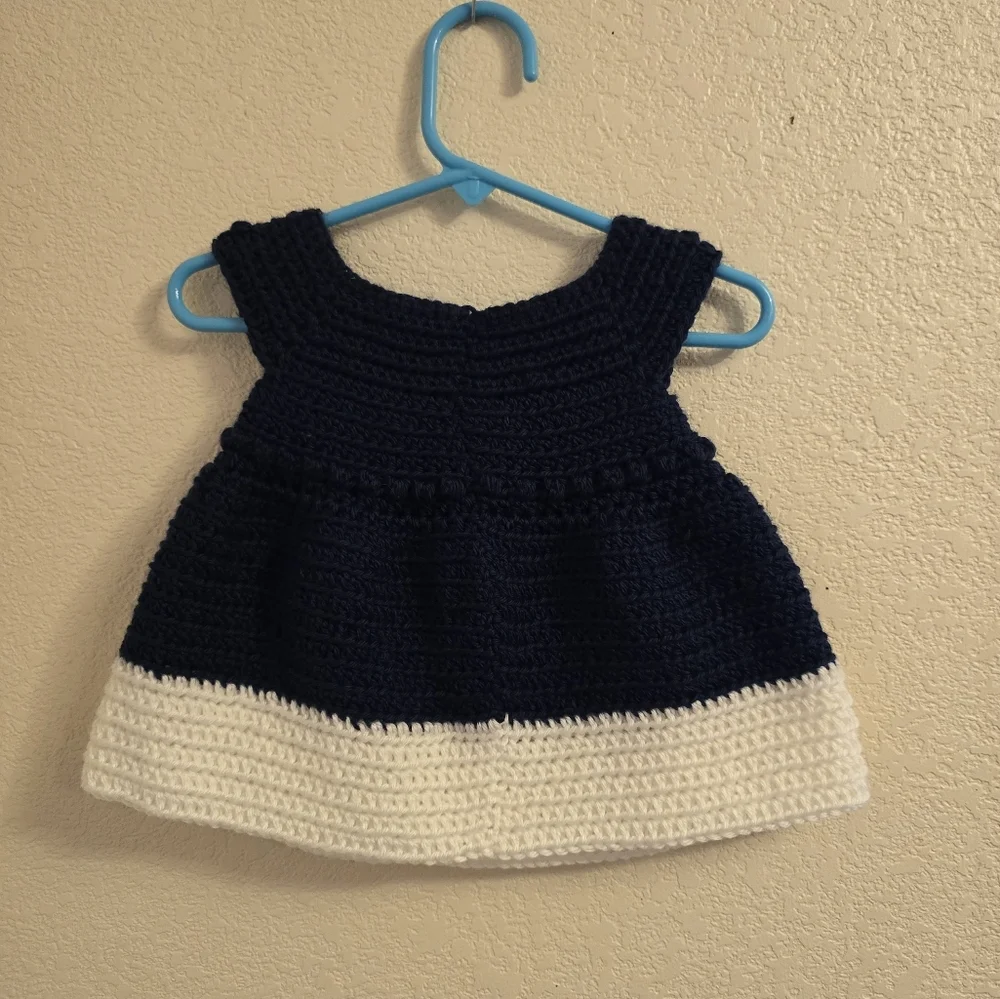 Handmade Colorado crochet baby dress navy/white Sz 0–3 months - Picture 2 of 2